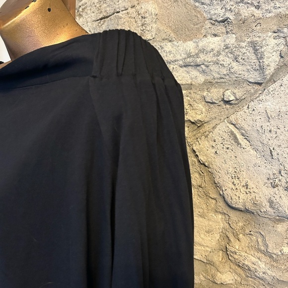 LOFT Black Off-Shoulder Top - Picture 6 of 6